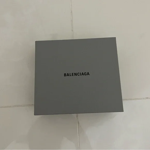 Balenciaga Gossip Card Holder with Strap - Picture 6 of 13